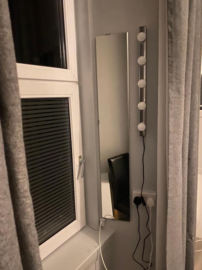 Mccoinnich Rooms Dundee Kültér fotó